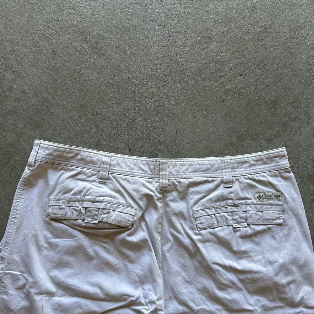 Vintage Columbia Pants Size 40x30 Cream Canvas Straight Leg Zipper Pocket Hiking